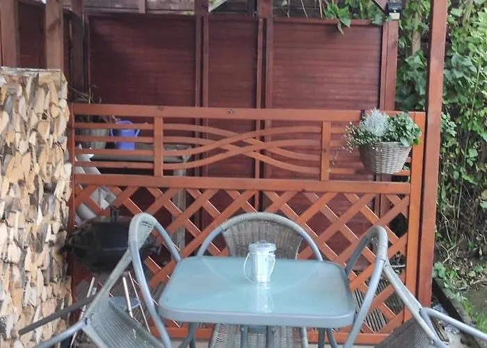 شقة Familie Guenther Warmbad